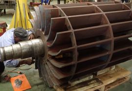 Hút chân không 08